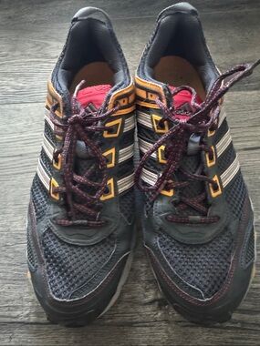 Adidas Men’s Supernova Trail Running Sneakers size 11.5